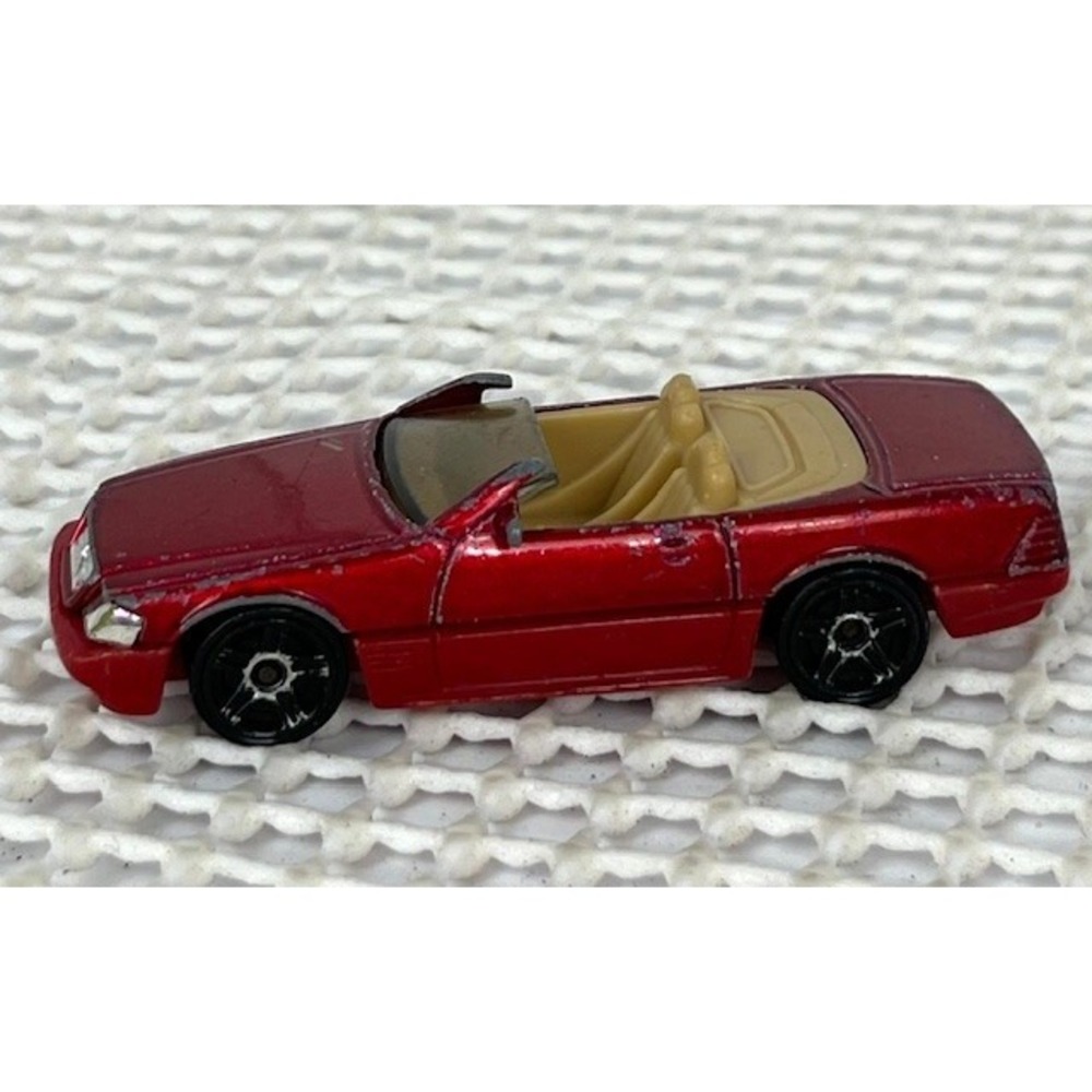Hot Wheels Mattel 1989 Red Mercedes-Benz SL Convertible